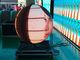 Изогнутый дисплей шарика полного цвета СМД П4 крытой приведенный сферой привел панель поставщик