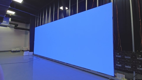Прекрасный пиксельный диаметр P1.25mm LED дисплей Идеальный выбор для высококлассных коммерческих приложений