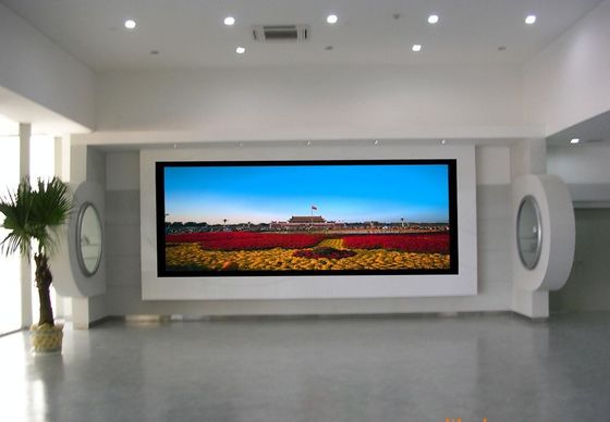Китай Домашний крытый рекламируя экран дисплея СИД, выполненный на заказ дисплей СИД мелкого шага поставщик