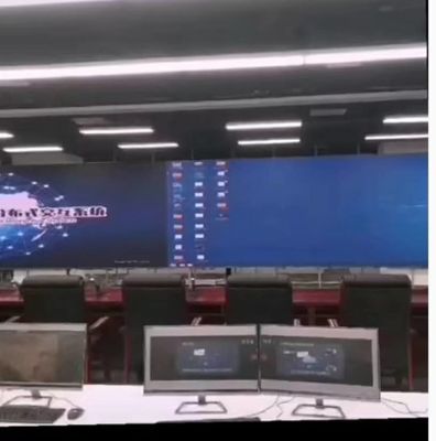 Тангаж пиксела заливки формы дисплея СИД полного цвета 1,25 Мм шкаф крытой алюминиевый легковес 400 кс 300 мм